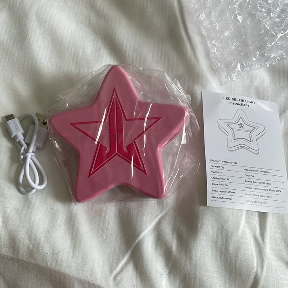 Jeffree Star LED Star Selfie Light - Picture 2 of 4
